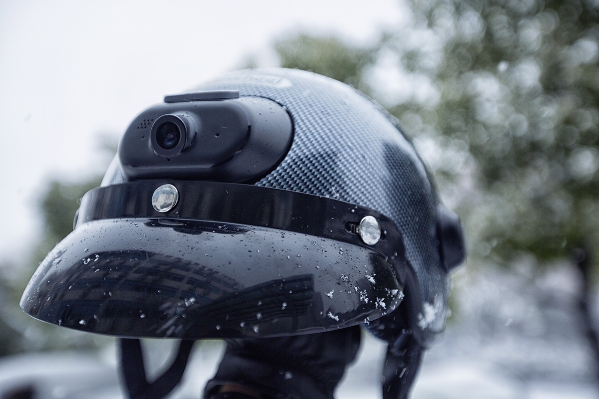 Airwheel C6 helmet for Extreme sports.