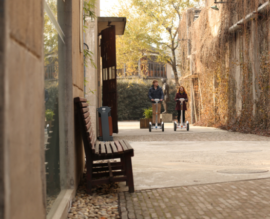 desde a fase inicial do visto o Airwheel novo produto S3 almo?ou, era atraente pela boa aparência, depois da introdu??o, nós surpreendido pelo forte desempenho, percebi o época vem de transporte pessoal portátil.