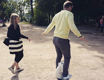 그래서 Airwheel 전기 각자 균형 스쿠터 는 에너지 절약을 절감 하 고 사람들의 일상 생활에서 생활 편의 향상 사람을 탄생 이다.