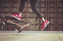 Die coolsten Leute auf der Straße wird Reiten Airwheel komplette elektrische Skateboards M3