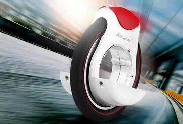 En cambio, las personas pueden optar por tomar un corto viaje por la ciudad en montar un Airwheel scooter eléctrico F3.