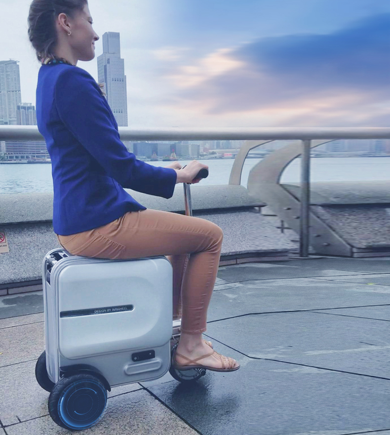 Airwheel SE3 rideable carry-on luggage