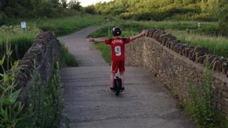 Airwheel, سكوتر كهربائي متوازن ذاتيا, X8 دراجة إيرويل