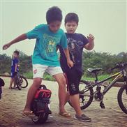 Airwheel, سكوتر بعجلة واحدة, سكوتر التوازن الذاتي