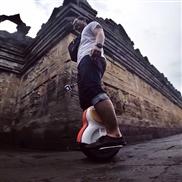 электрический одноколесном велосипеде