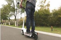 Neue Airwheel intelligenten faltbaren Elektro-Scooter-Z5