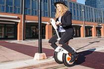 Excelentes encantos do "trotinette" elétrico de postura de assento de Airwheel A3