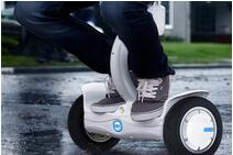 Details zu Airwheel S8 Mini Elektro-Roller.