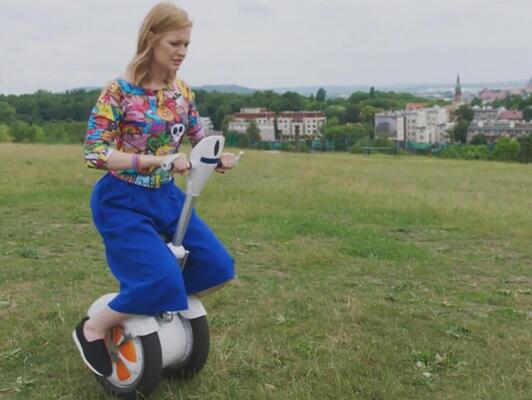 It is the creative sitting-posture riding mode that makes A3 stand out in the scooter sector.