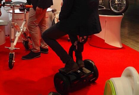 Se diciamo che la A3 Airwheel conduce la rivoluzione del settore, S8 è una delle nuove realizzazioni.