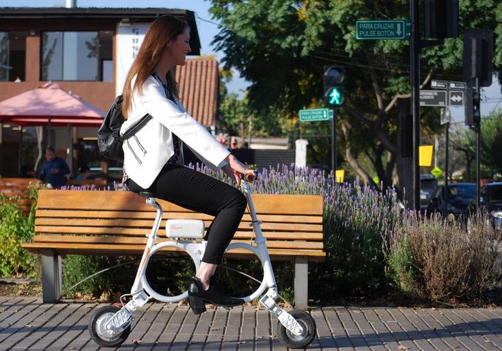 Hier kommt ein wirksames Mittel, Stress zu bewältigen – Airwheel E3-Rucksack-e-Bike.