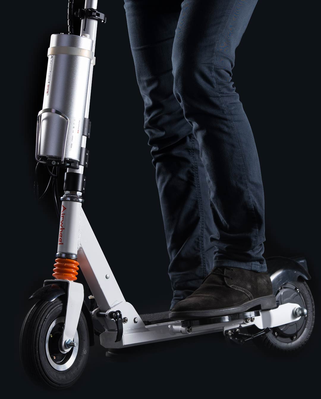 Airwheel Z3 dark backround