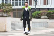 Explorar as partes desconhecida com uma ferramenta de viagem — Airwheel Q1 Twin-roda Scooter